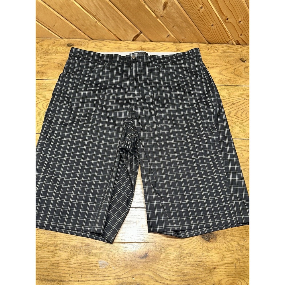 Callaway Flat Black Checked Optimum Performance Shorts 11.5" Inseam | Men's 38